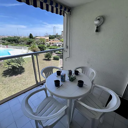 Apartment T2, Ascenseur, Cap D'agde - Fr-1-702-73 Agde